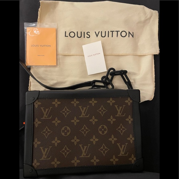 LOUIS VUITTON Soft Trunk Bag Solar Ray Monogram - Picture 3 of 16